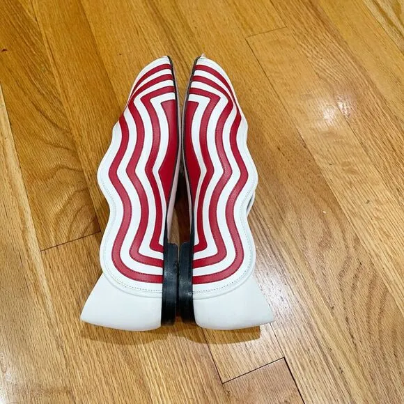 Fendi Peep Toe Summer Flats Womens Size 7.5 Red Leather Wave READ DESCRIPTION