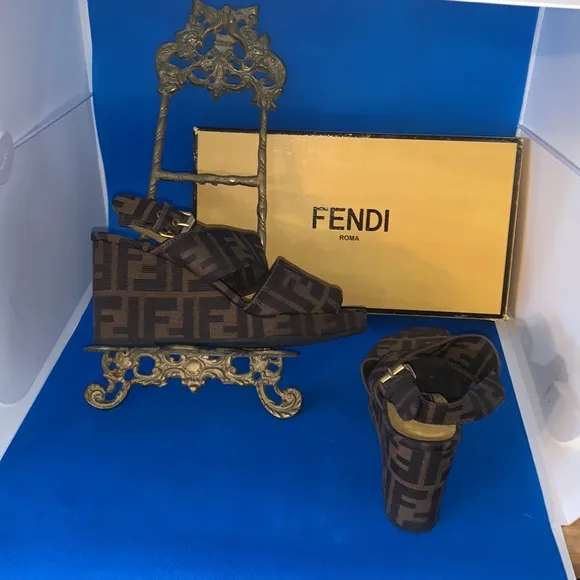 FENDI Scarpe Zucca wedge sandals Fendi sandals Zucca pattern resoled  4 US