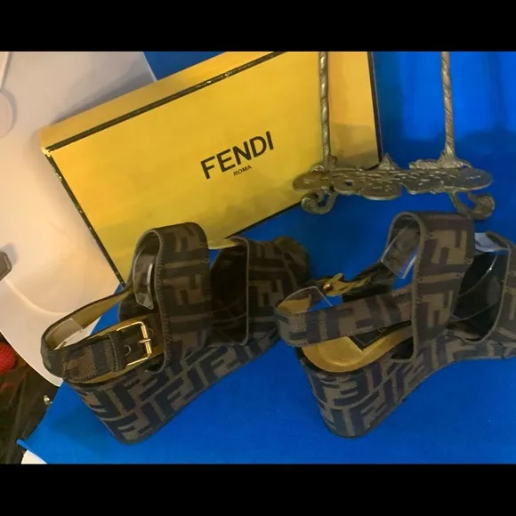 FENDI Scarpe Zucca wedge sandals Fendi sandals Zucca pattern resoled  4 US