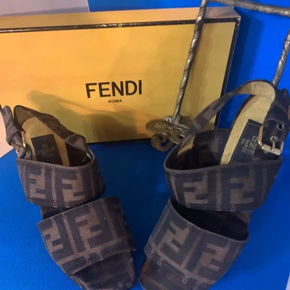 FENDI Scarpe Zucca wedge sandals Fendi sandals Zucca pattern resoled  4 US