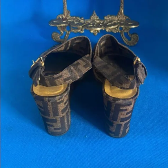FENDI Scarpe Zucca wedge sandals Fendi sandals Zucca pattern resoled  4 US