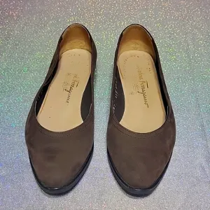 Ferrogamo Vintage Chocolate Brown Suede Flats/Loafer
