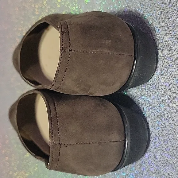 Ferrogamo Vintage Chocolate Brown Suede Flats/Loafer