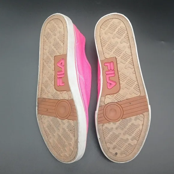 Fila Low Top Hot Pink Sneakers Rare​​​