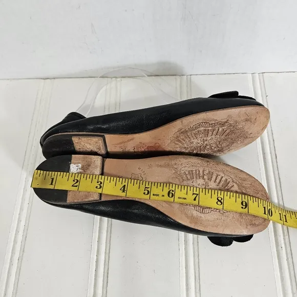 Fiorentini   Baker Ballet Flats Womens Size 39 Black Leather Petal Detail Shoes