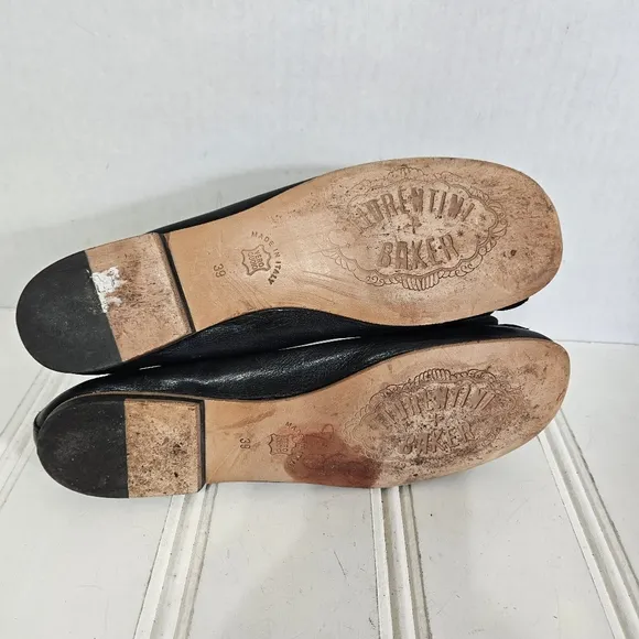 Fiorentini   Baker Ballet Flats Womens Size 39 Black Leather Petal Detail Shoes