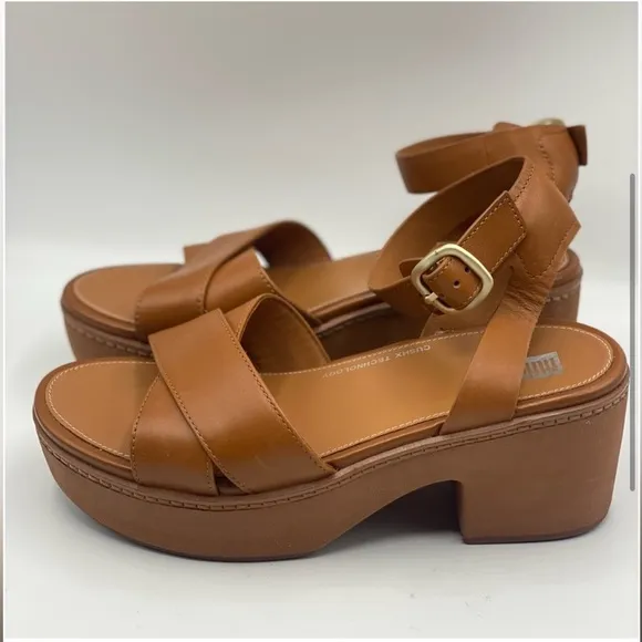 FITFLOPLeather Pilar Crossover Ankle StrapPlatform Sandals
