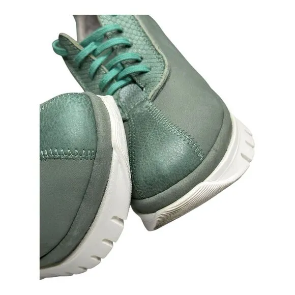 Fly London Bump Womens Green Platform Leather‎ Sneaker Size EU37 US7 M