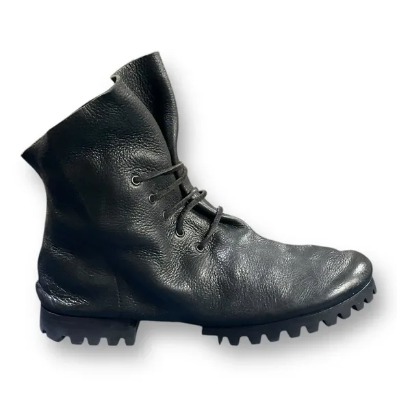 Foot Pedals Black Distressed Lace Up Ankle Leather Boots Size 38 8.5 us