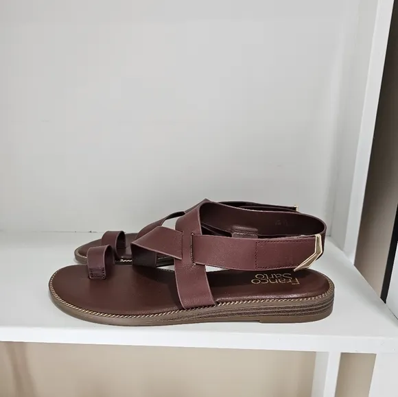 Franco Sarto Gensi  Brown Toe Loop Leather Sandals New
