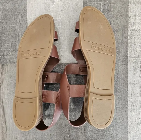 Franco Sarto Gensi  Brown Toe Loop Leather Sandals New