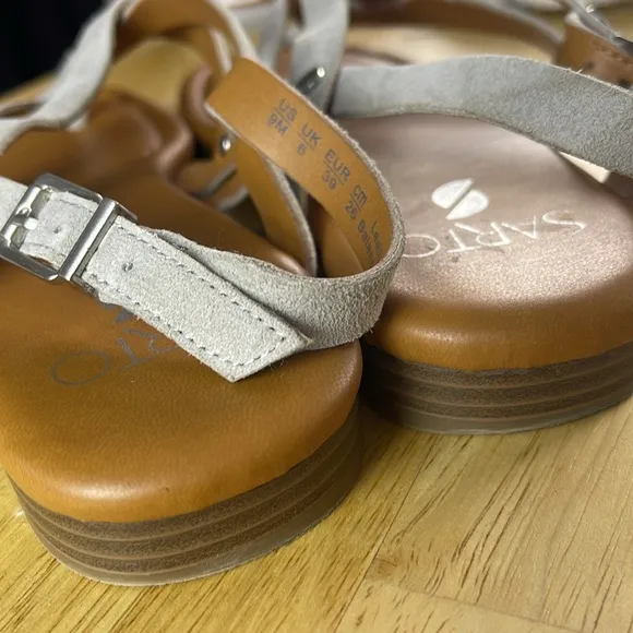 Franco Sarto Gretchen suede strappy sandals 9