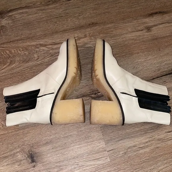 FREE PEOPLE James Chelsea Boots size 40 off white