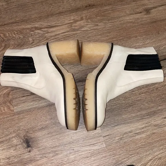 FREE PEOPLE James Chelsea Boots size 40 off white