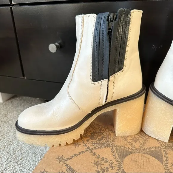 FREE PEOPLE JAMES WHITE LEATHER CHELSEA BOOTS