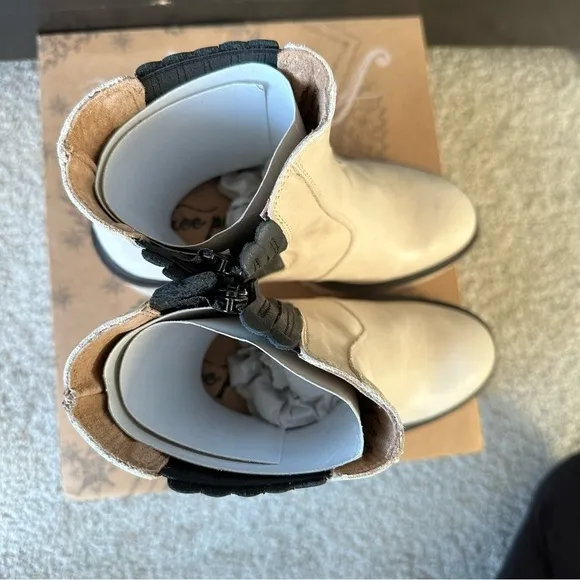 FREE PEOPLE JAMES WHITE LEATHER CHELSEA BOOTS