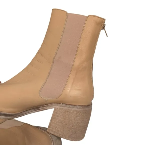 Free People Leather Essential Chelsea Boot