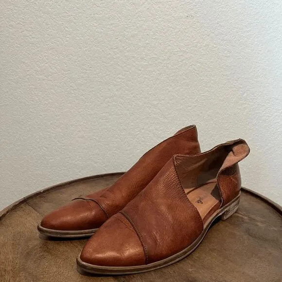 Free People Luggage Brown Leather Royale Flat Shoes Women's Size 39 US 9