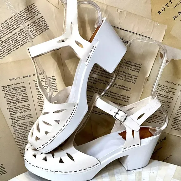 Free People Swedish Hasbeens Lacy Clogs Sandals T Strap White Leather