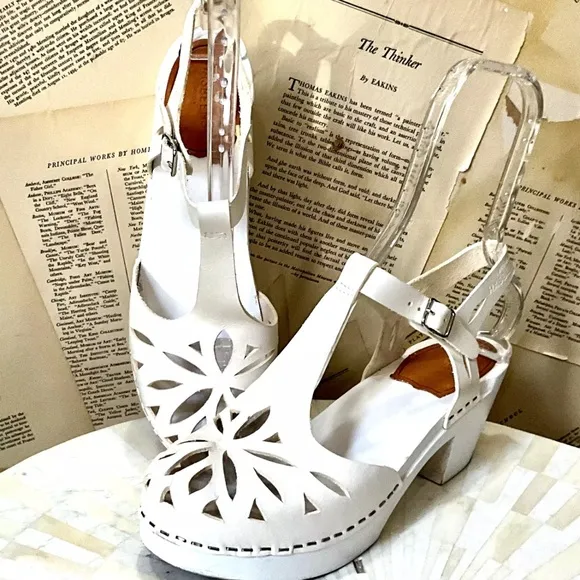 Free People Swedish Hasbeens Lacy Clogs Sandals T Strap White Leather