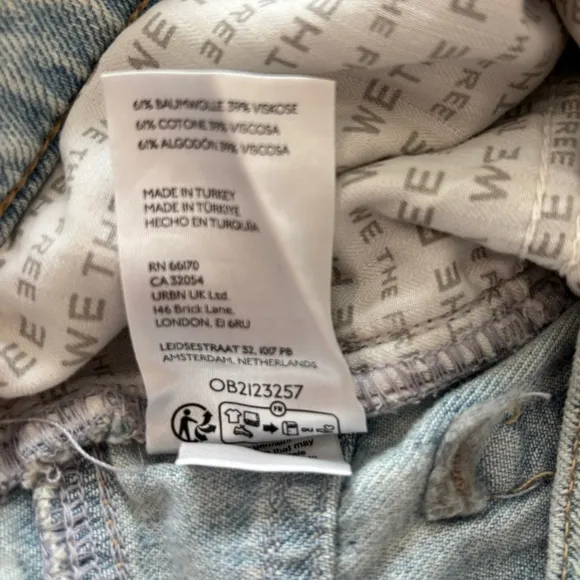 Free People We the Free Westward Demi Jeans in Fade Into You Size 29. NWT