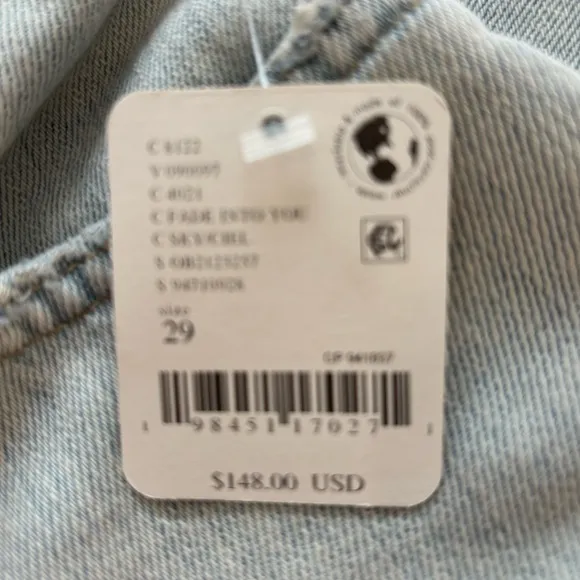 Free People We the Free Westward Demi Jeans in Fade Into You Size 29. NWT