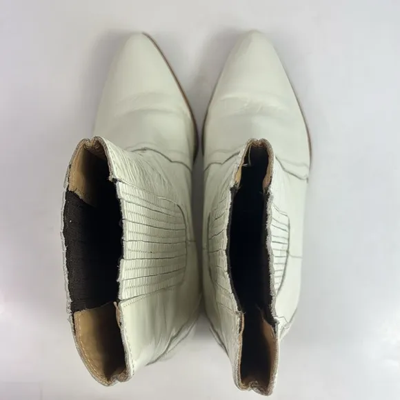 Free People White Leather Frontier Chelsea Western/Disco Women's Ankle Boots