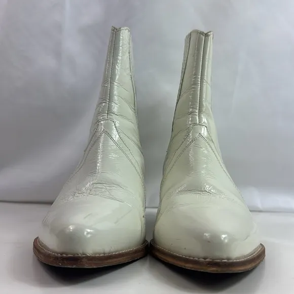 Free People White Leather Frontier Chelsea Western/Disco Women's Ankle Boots