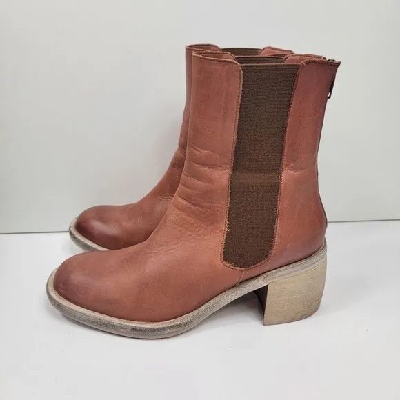 Free People Collection Essential Chelsea Boots Whiskey Brown Leather Size 7.5