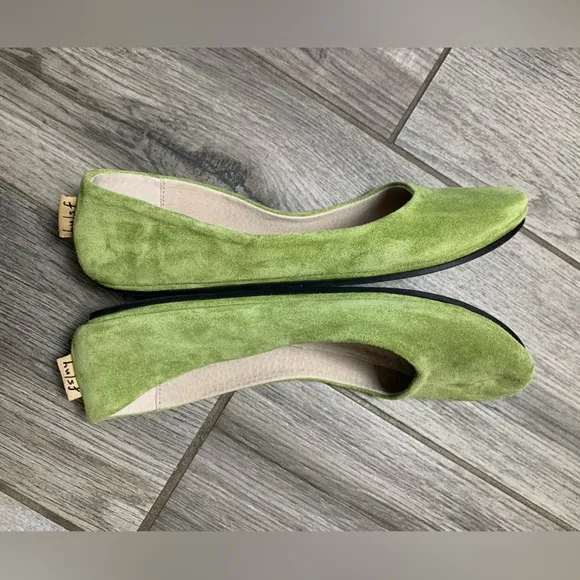 French Sole‎ Suede 🍋‍🟩 Flats