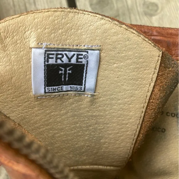 FRYE Boot VERONICA TANKER ENGINEER Combat Boho Distressed Leather Cognac Size 8