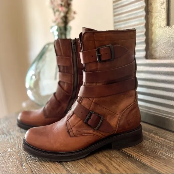 FRYE Boot VERONICA TANKER ENGINEER Combat Boho Distressed Leather Cognac Size 8