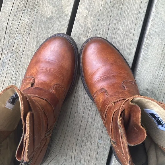 FRYE Boot VERONICA TANKER ENGINEER Combat Boho Distressed Leather Cognac Size 8