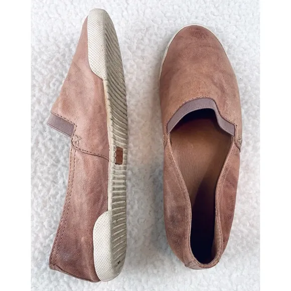 FRYE • Dusty Rose Genuine Leather Melanie Slip-On Flats