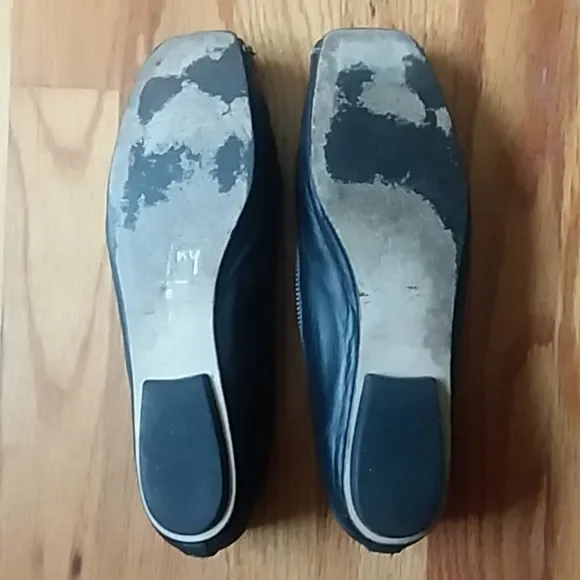 fs|ny French Sole New York Zippered Ballet Flats