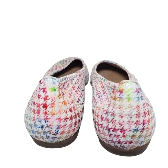 Gabor Multi-Color Closed Toe Perforated Flats Sz 6.5 (4)