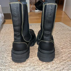 GANNI Black Cleated Chelsea Boots with Contrast Stitching Women’s - US 8