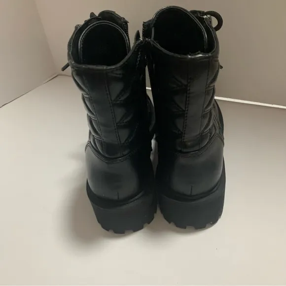 GBG Los Angeles combat boots NWOT