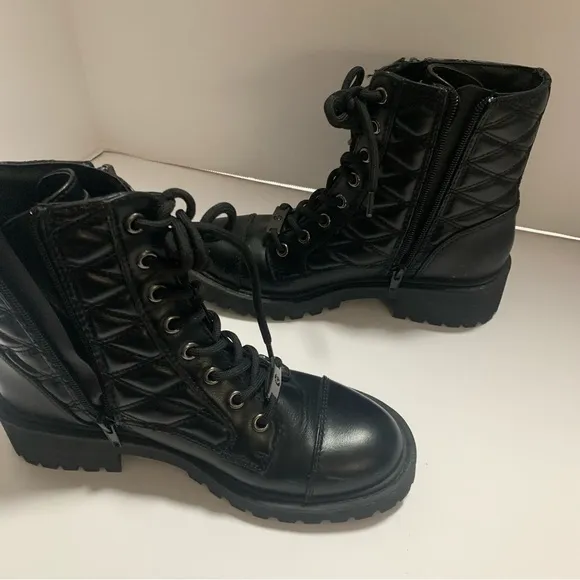 GBG Los Angeles combat boots NWOT