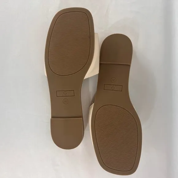 GBG Women's Sandals Size 9M Gold Hardwear Slip-On NEW