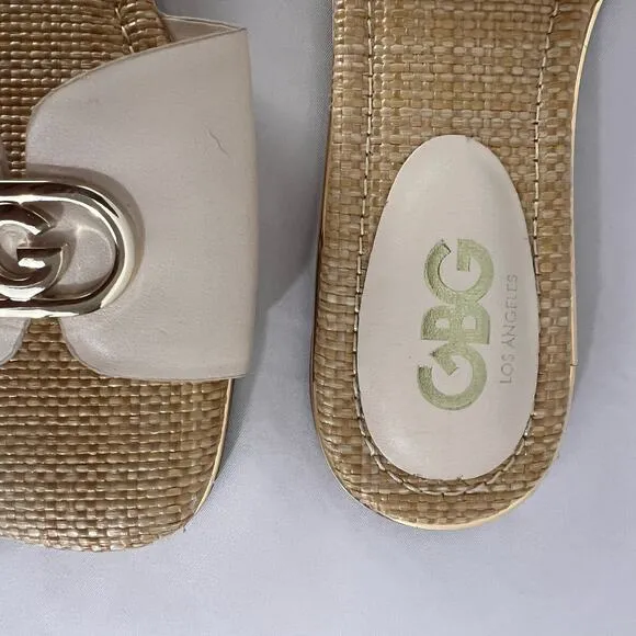 GBG Women's Sandals Size 9M Gold Hardwear Slip-On NEW