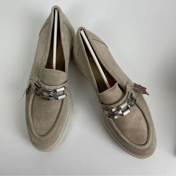 Gems Tan Chain Chunky Sole Suede Flats Size 9.5