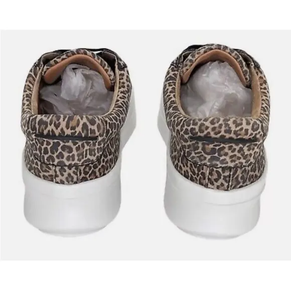 Gentle Souls Animal Print  Rosette Lace Up Sneaker Leather SZ 11 New