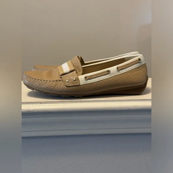 Geox Respira size 37.5 Beige Glove Leather Driving Mocs Loafers Shoes us size 7