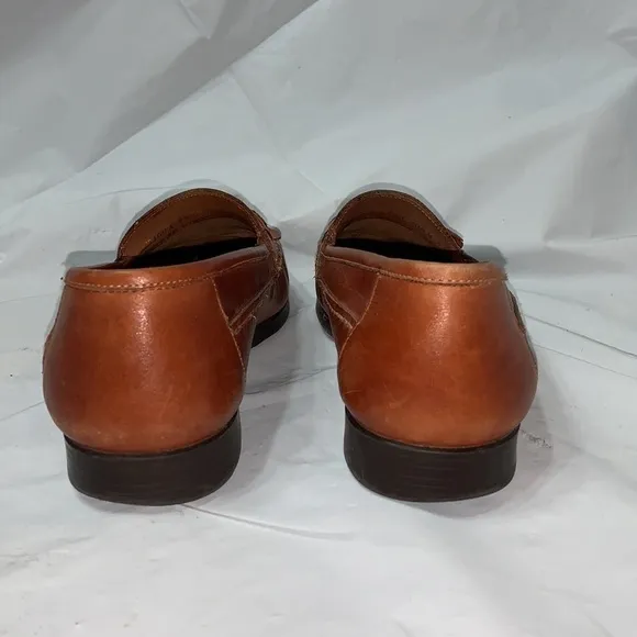 GIORGIO Brutini Chestnut Leather Loafers With Tassels and woven Toe Size 10.5M