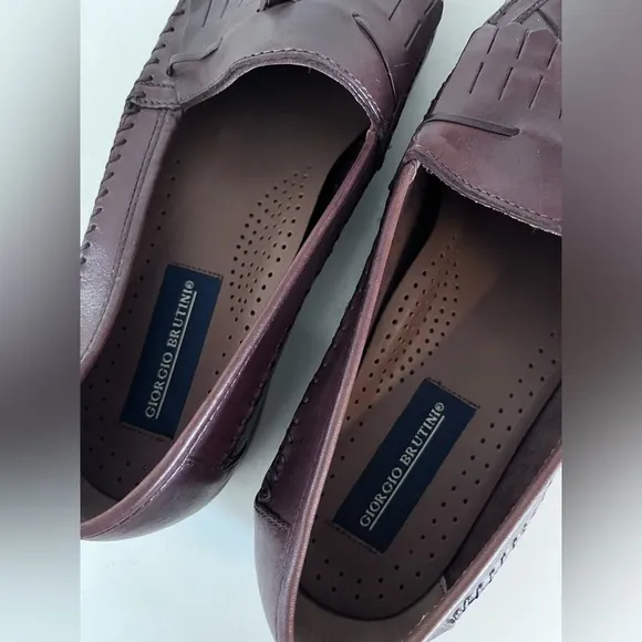 Giorgio Brutini Leather Brown Loafers with Woven Detail andd Tassel Size 9.5W