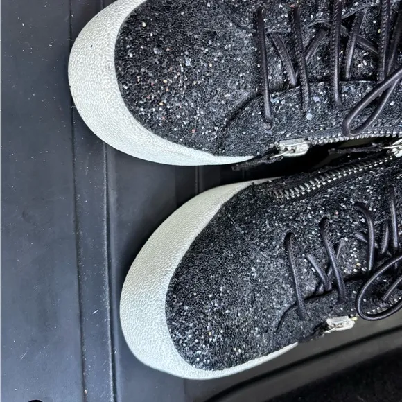 Giuseppe Women's Black Glitter Sneakers