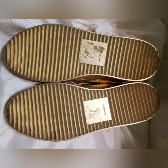 Giuseppe Zanotti men's gold lace low top sneakers Size 44