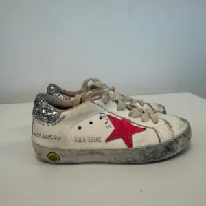 golden goose girl super-star low top sneakers /pre own /size 25