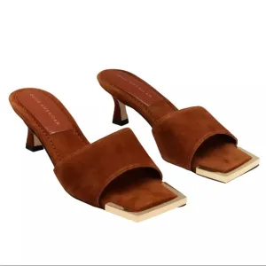 Good American Standout Square Toe Suede Tobacco Sandals Gold Tipped Slip On